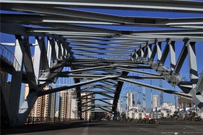 高氯化聚乙烯中间漆